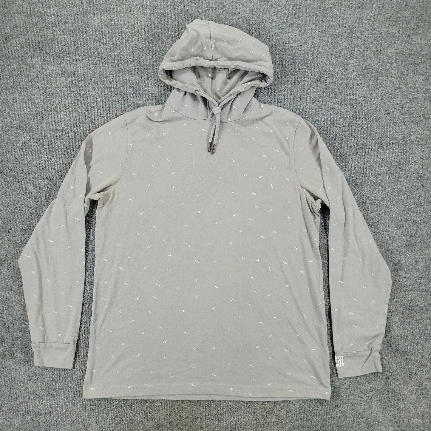 Denim & Flower Shirt Men's Medium Gray Bird Pullover Hoodie Long Sleeve Graphic Unisex T-shirt, Sweatshirt, Hoodie, Long Sleeve Tee - T-Shirt, Sweatshirt, Hoodie