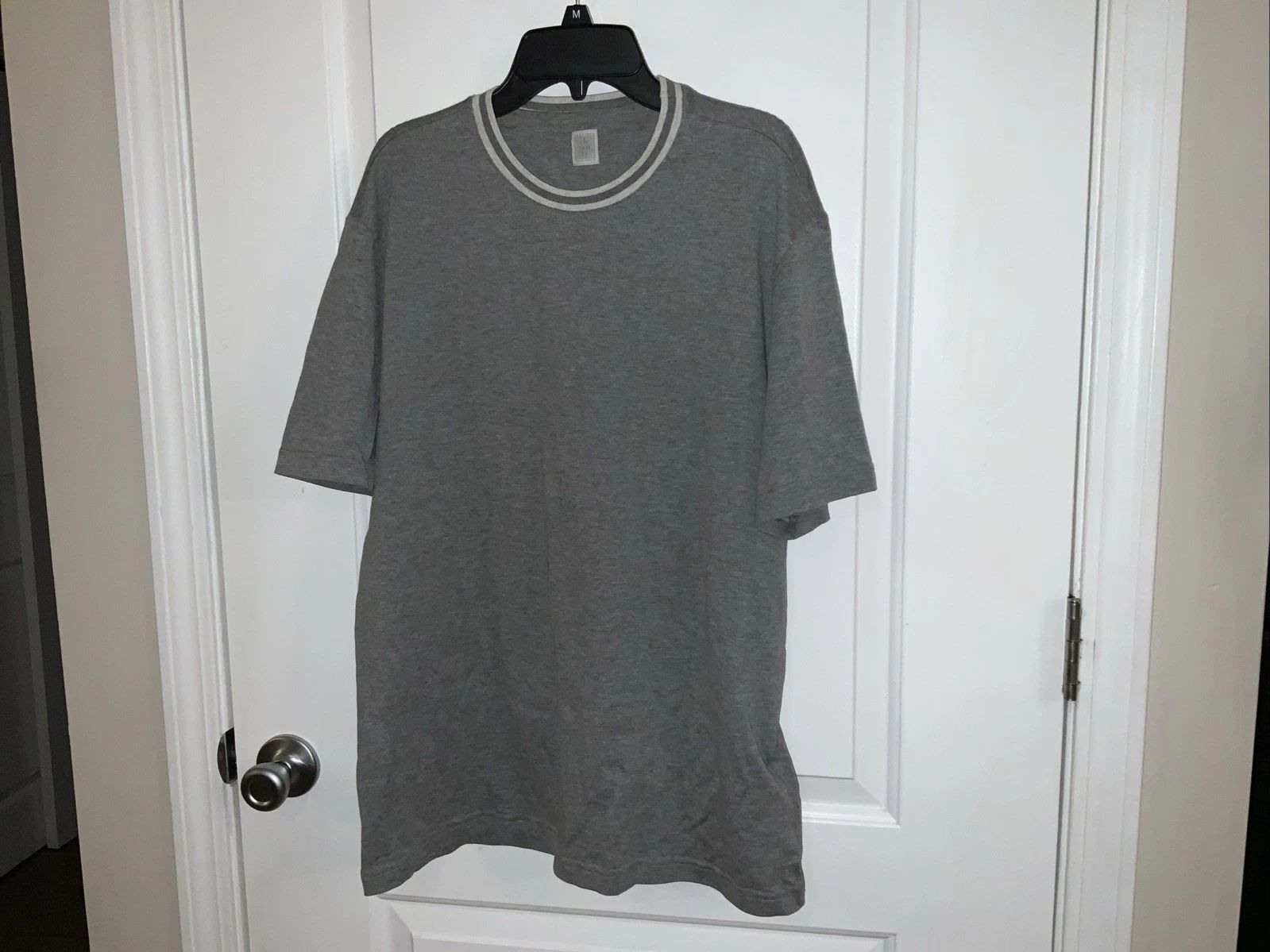 Eleventy Platinum T-Shirt Mens XL Gray 100% Cotton Made in Italy Unisex T-shirt, Sweatshirt, Hoodie, Long Sleeve Tee - T-Shirt, Sweatshirt, Hoodie