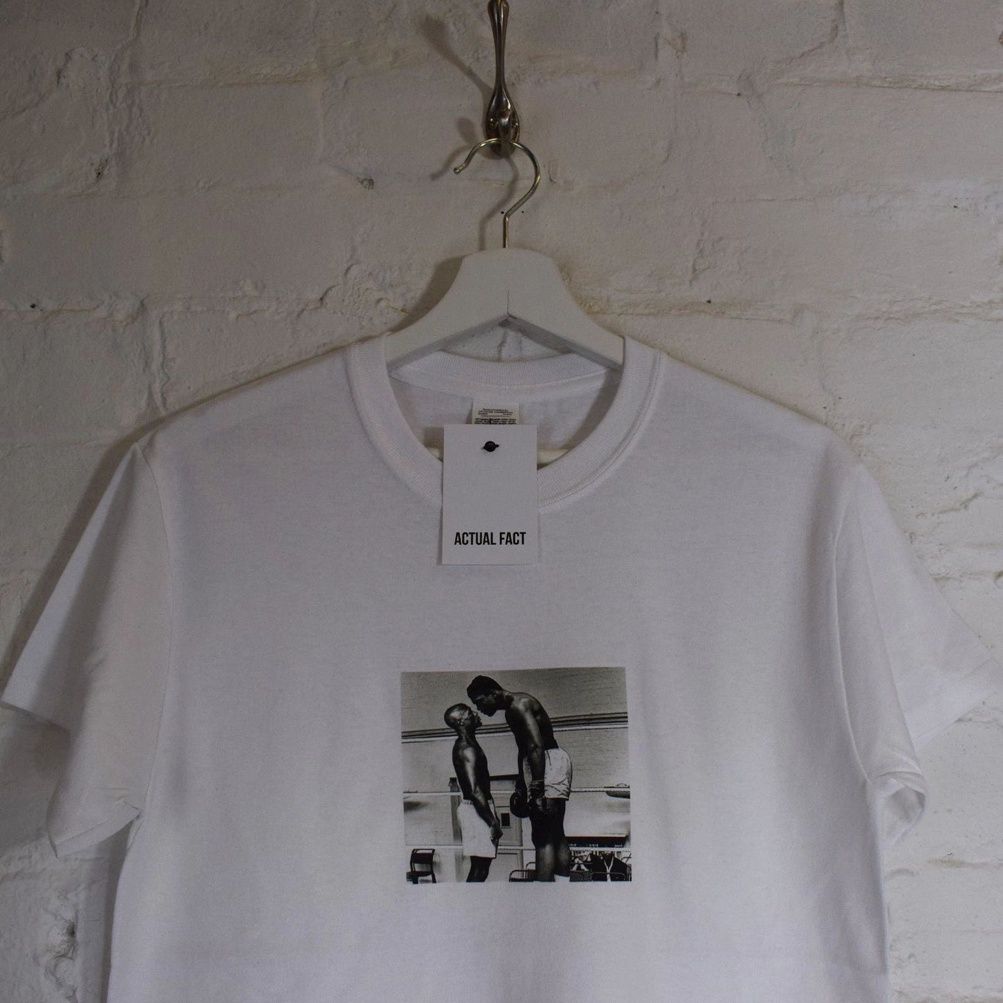Mohammed Ali v Floyd Mayweather White Boxing Tee T-shirt by Actual Fact Unisex T-shirt, Sweatshirt, Hoodie, Long Sleeve Tee - T-Shirt, Sweatshirt, Hoodie