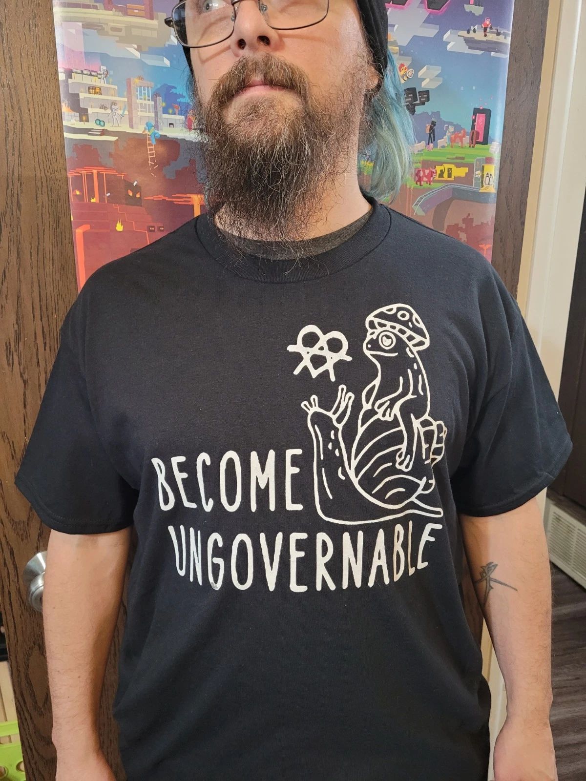 Become Ungovernable Frog Snail T Shirt Screen Print Anarchist No Kings RESIST Unisex T-shirt, Sweatshirt, Hoodie, Long Sleeve Tee - T-Shirt, Sweatshirt, Hoodie