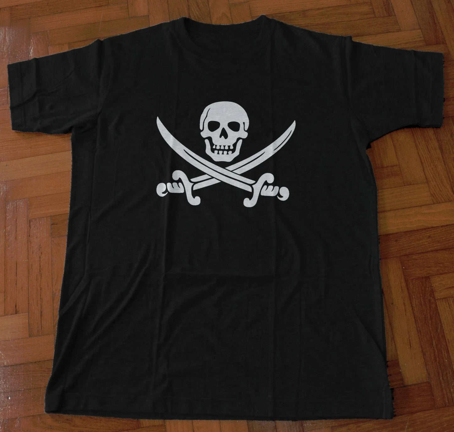 Jolly Roger Screen Printed T-Shirt Pirate Calico Jack Skull Cross Swords Sails Unisex T-shirt, Sweatshirt, Hoodie, Long Sleeve Tee - T-Shirt, Sweatshirt, Hoodie