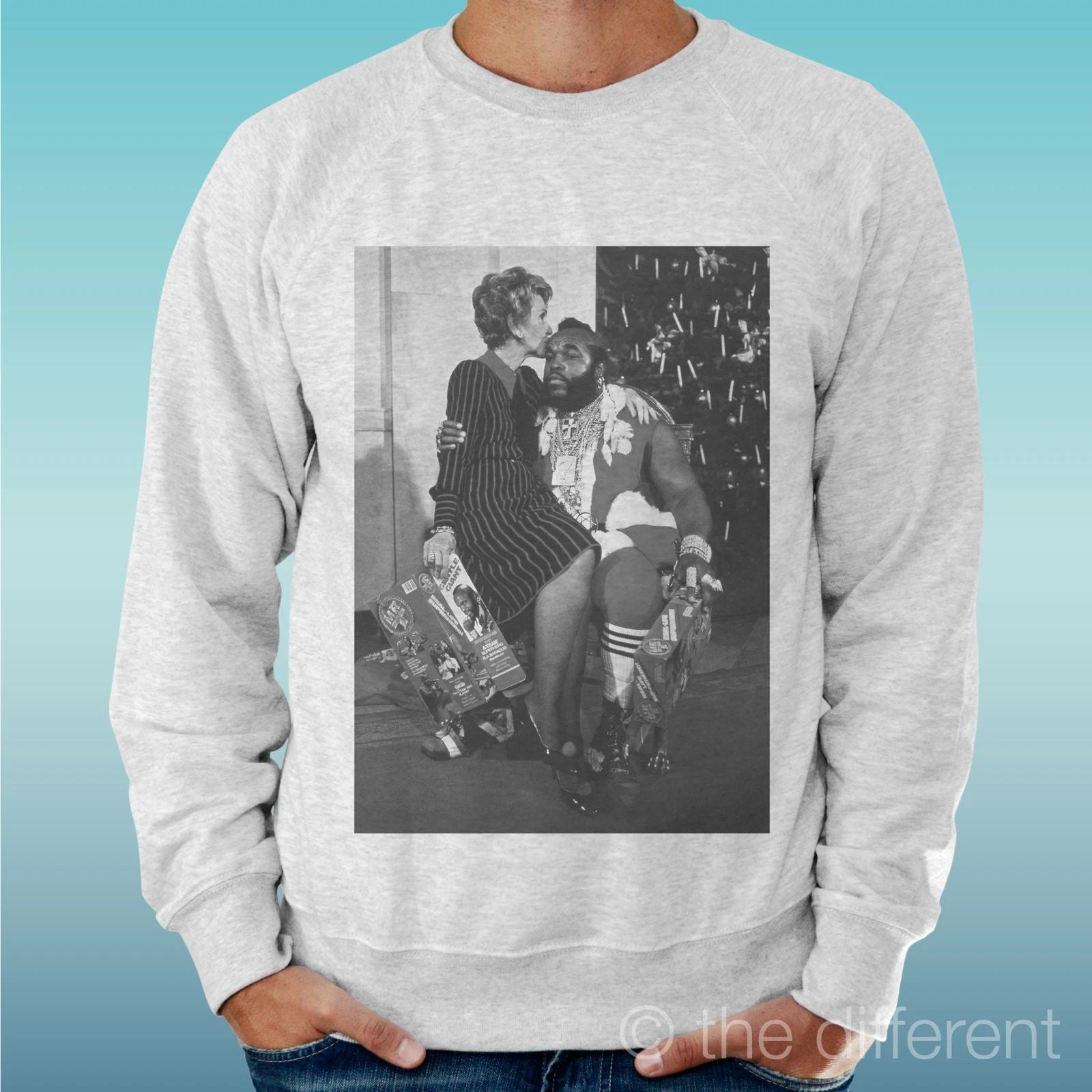 Felpa Man Light Sweater Light Grey " Mr.T Funny Cult Woman Love " Unisex T-shirt, Sweatshirt, Hoodie, Long Sleeve Tee - T-Shirt, Sweatshirt, Hoodie
