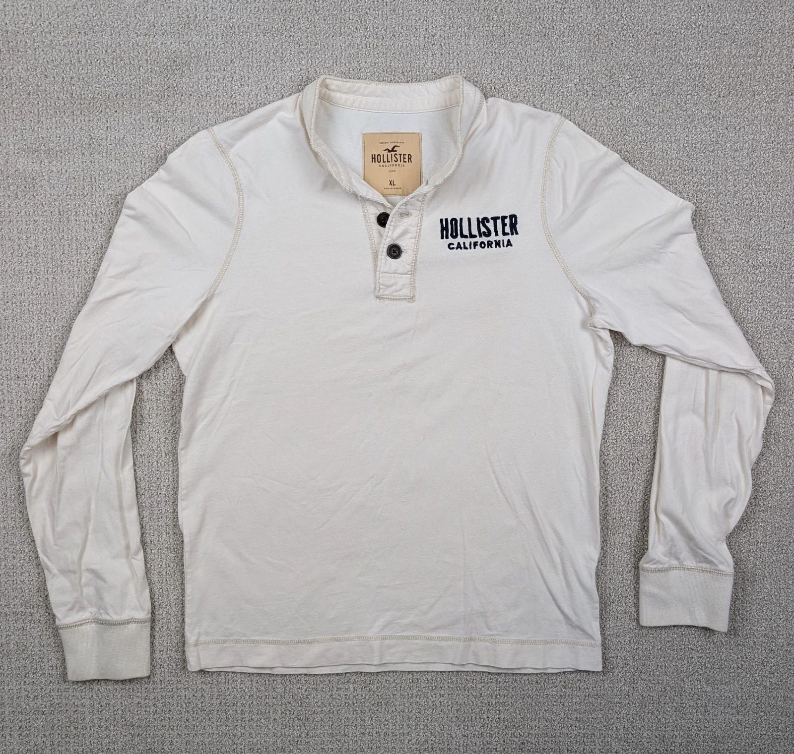 Vtg Y2K Hollister Henley Shirt Mens XL Spellout Preppy Academia Surfer Logo Unisex T-shirt, Sweatshirt, Hoodie, Long Sleeve Tee - T-Shirt, Sweatshirt, Hoodie