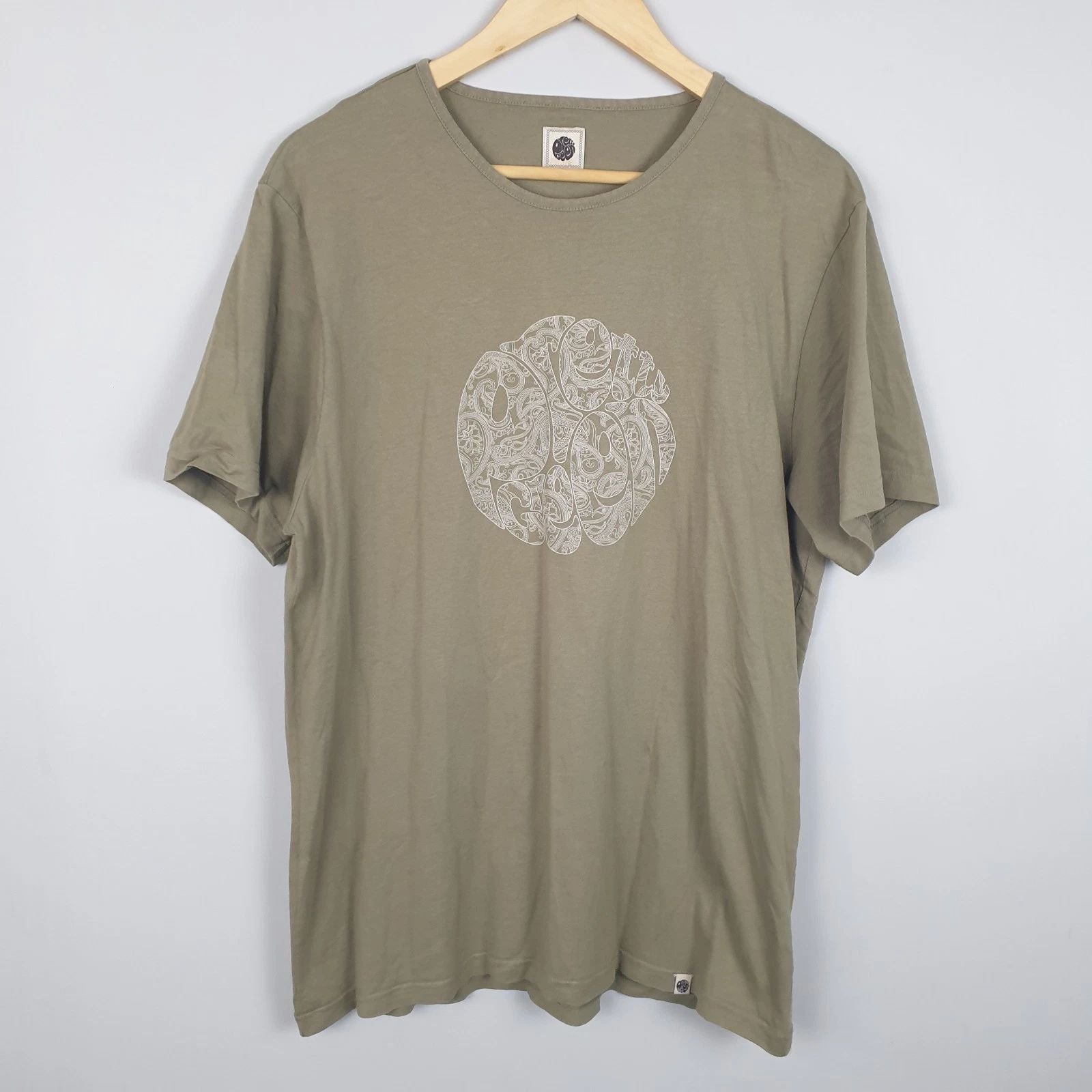 Pretty Green T-shirt Mens XL Green Crewneck Cotton Big Logo Casual Mod British Unisex T-shirt, Sweatshirt, Hoodie, Long Sleeve Tee - T-Shirt, Sweatshirt, Hoodie