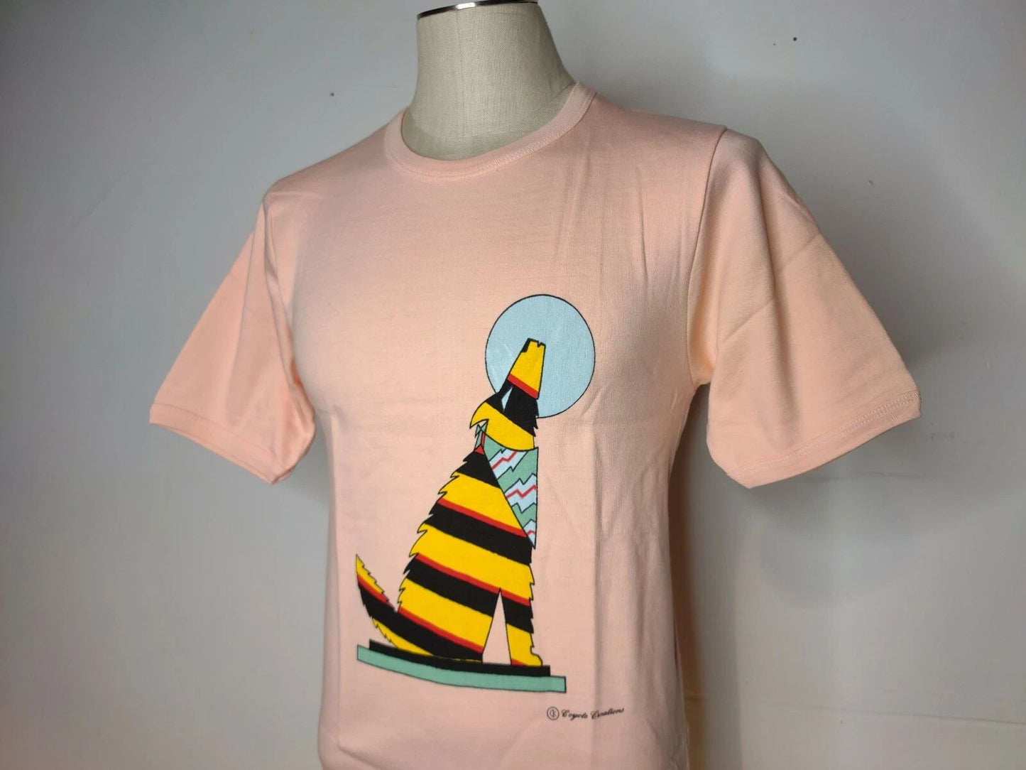 Vintage Southwest Stripe Wolf Moon Peach T Shirt Medium Stretch Unworn Unisex T-shirt, Sweatshirt, Hoodie, Long Sleeve Tee - T-Shirt, Sweatshirt, Hoodie